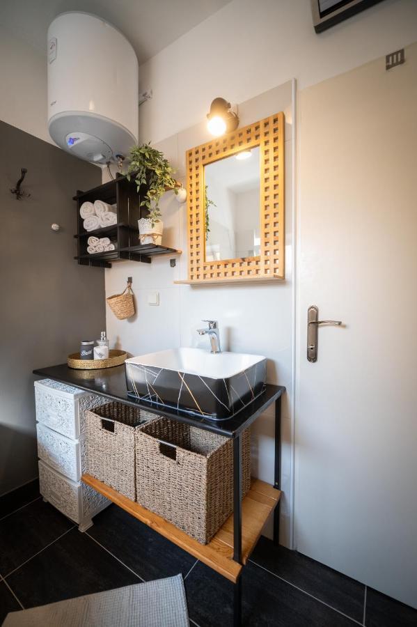 Sea View Apartment Ana Podstrana Dış mekan fotoğraf